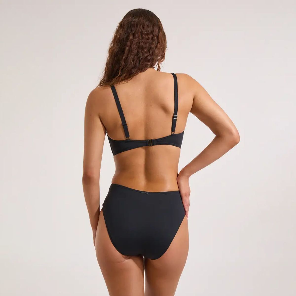 Moontide Buta Underwired Wrap Bikinitopp