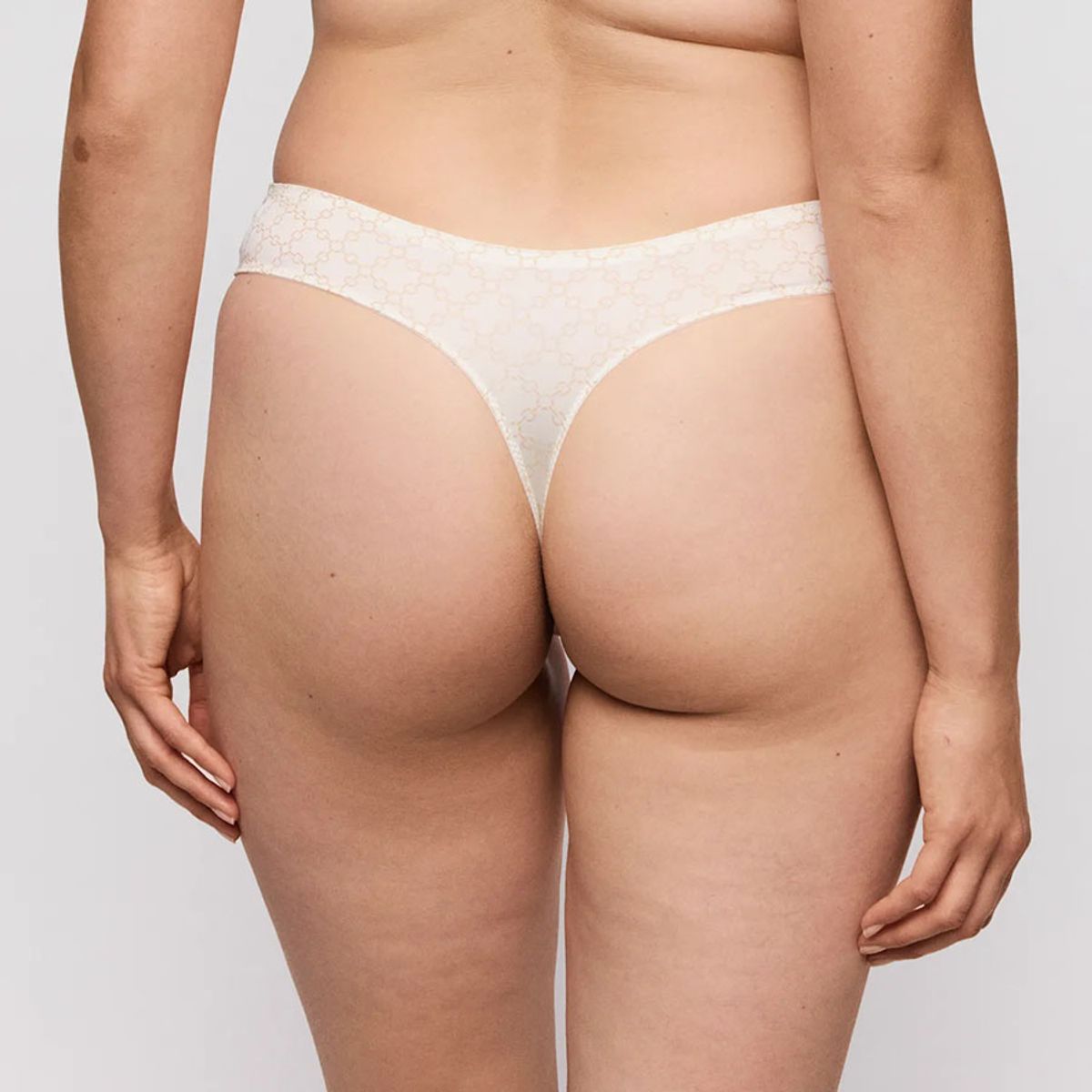 PrimaDonna Kero String